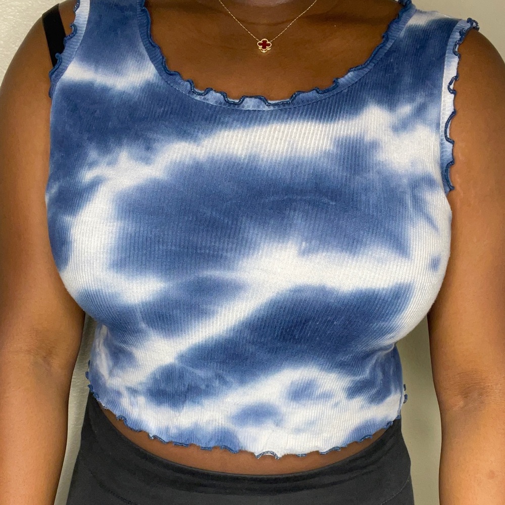Blue truffle crop top shirt